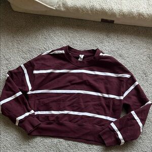 Perfect oversized cropped crewneck - very gently worn